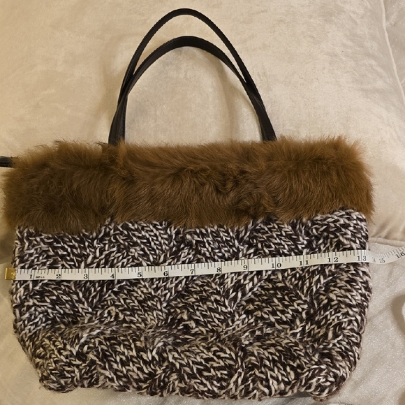 White and Brown Purse with Plush Fur Trim - Picture 6 of 10